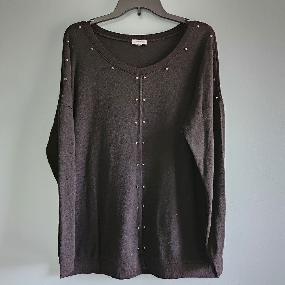 Eyeshadow Black Sweater with embellishments